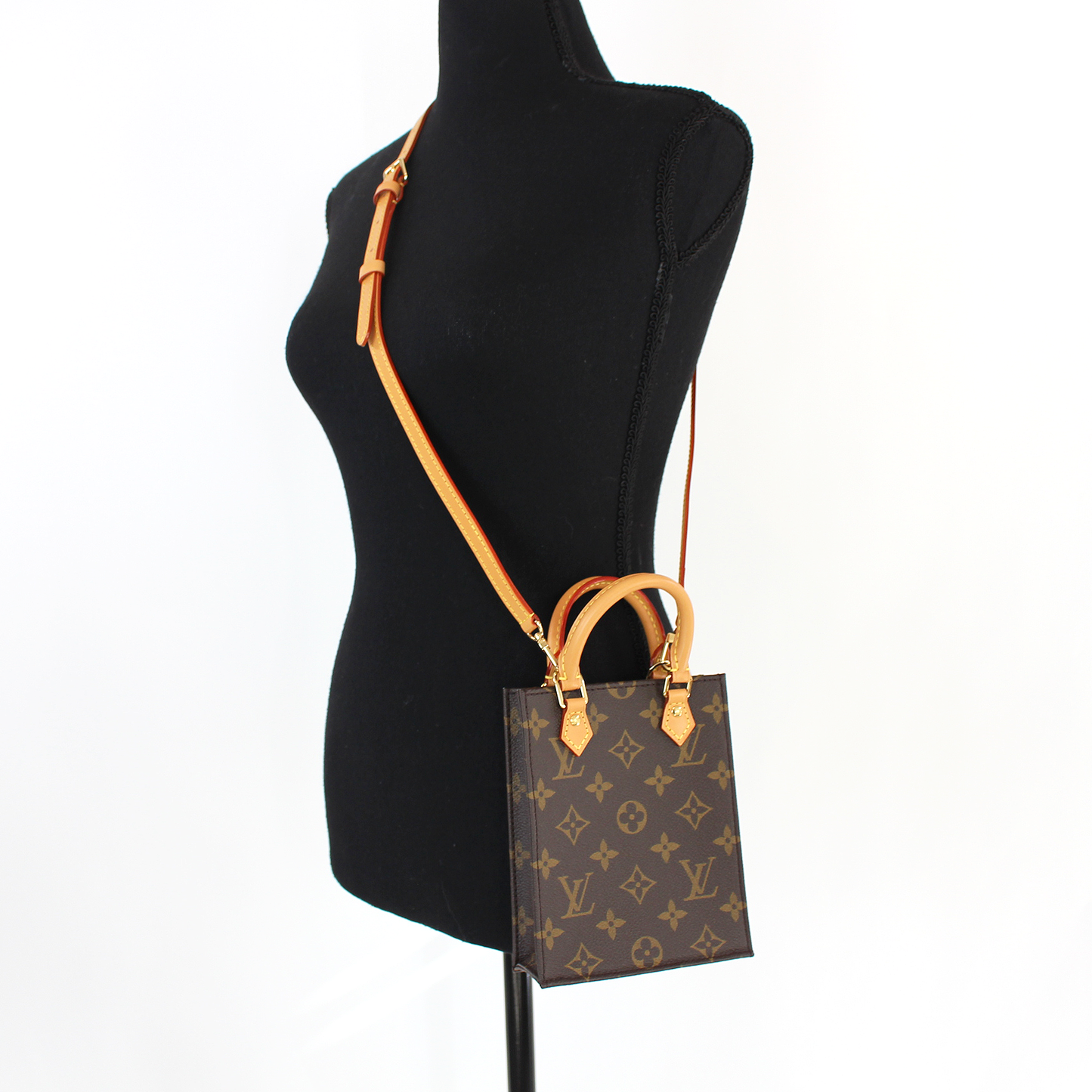 Louis Vuitton Petit Sac Plat