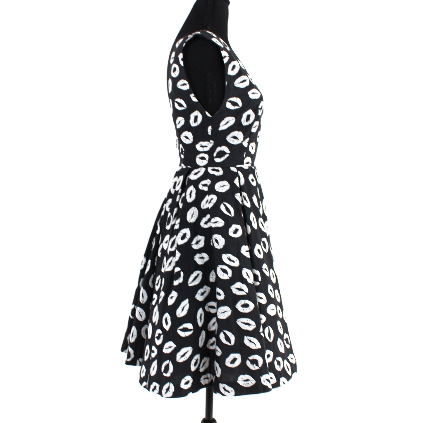 Alice + Olivia Allegra Lips Dress