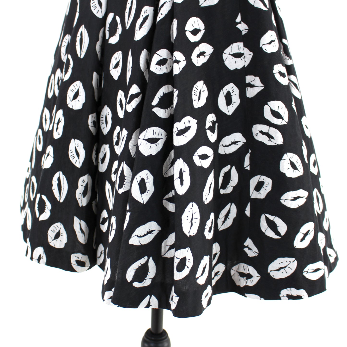 Alice + Olivia Allegra Lips Dress