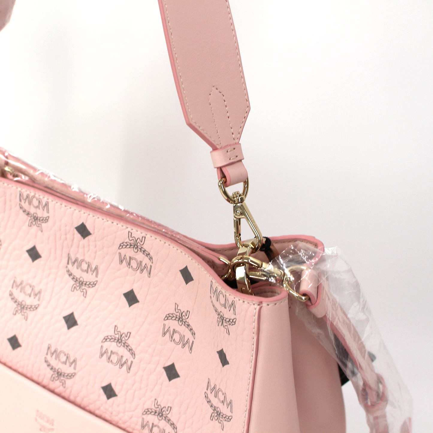 MCM Aren Vi Leather Bag