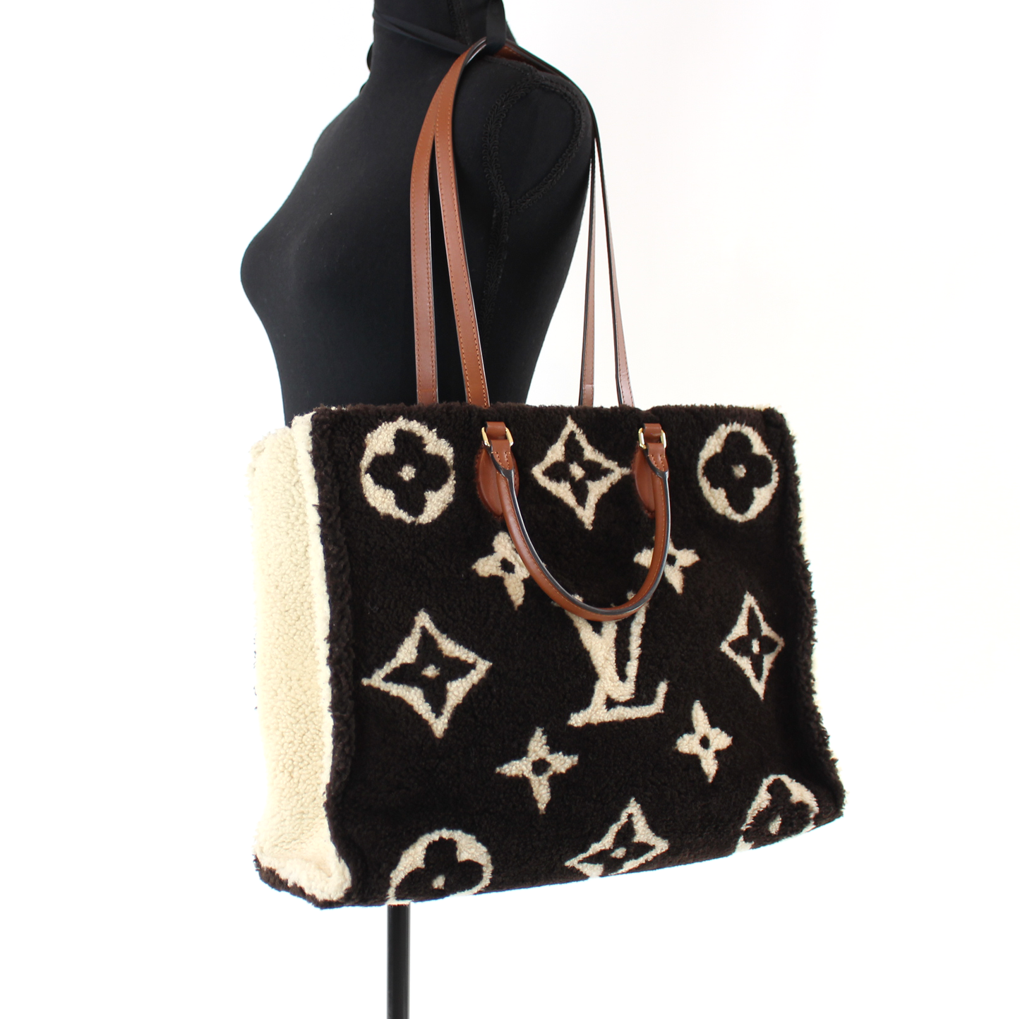 Louis Vuitton Onthego Teddy Tote