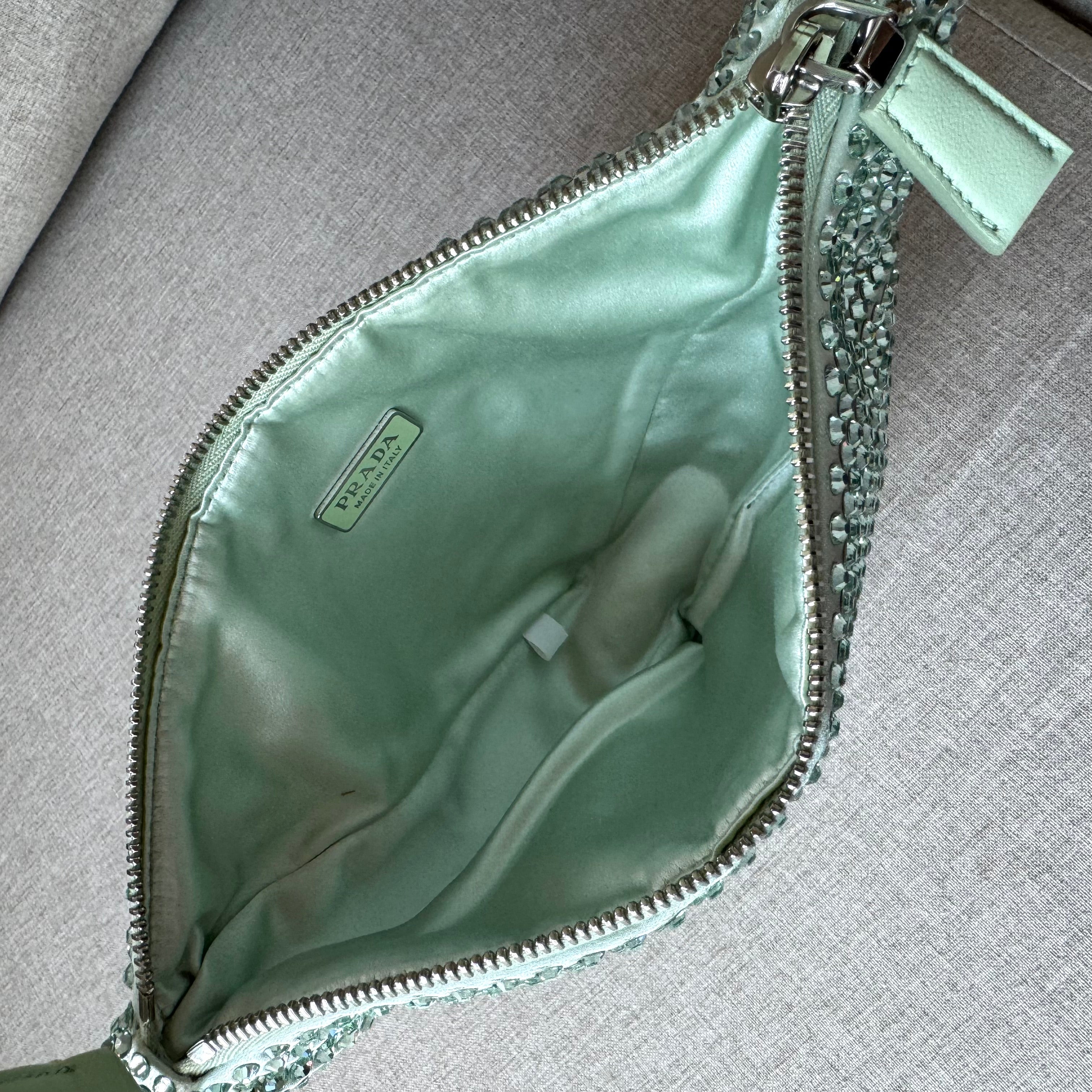 PRADA トライアングル Prada Triangle Crystal Handbag – The Closet New York