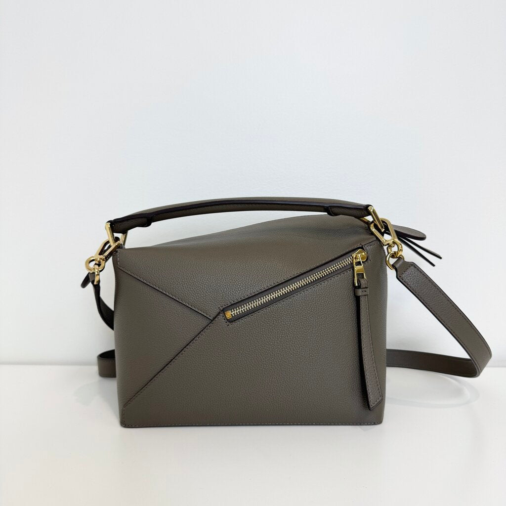 LOEWE Puzzle Edge Bag – The Closet New York
