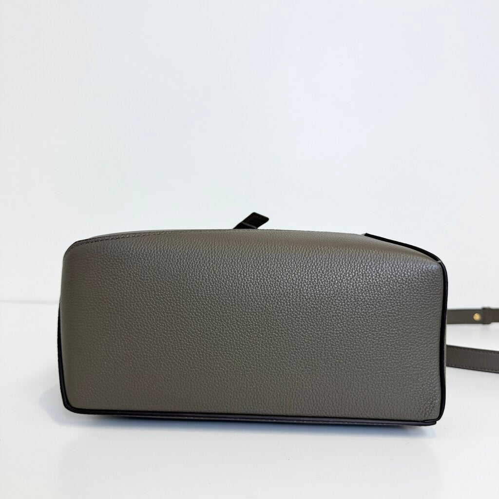 LOEWE Puzzle Edge Bag – The Closet New York