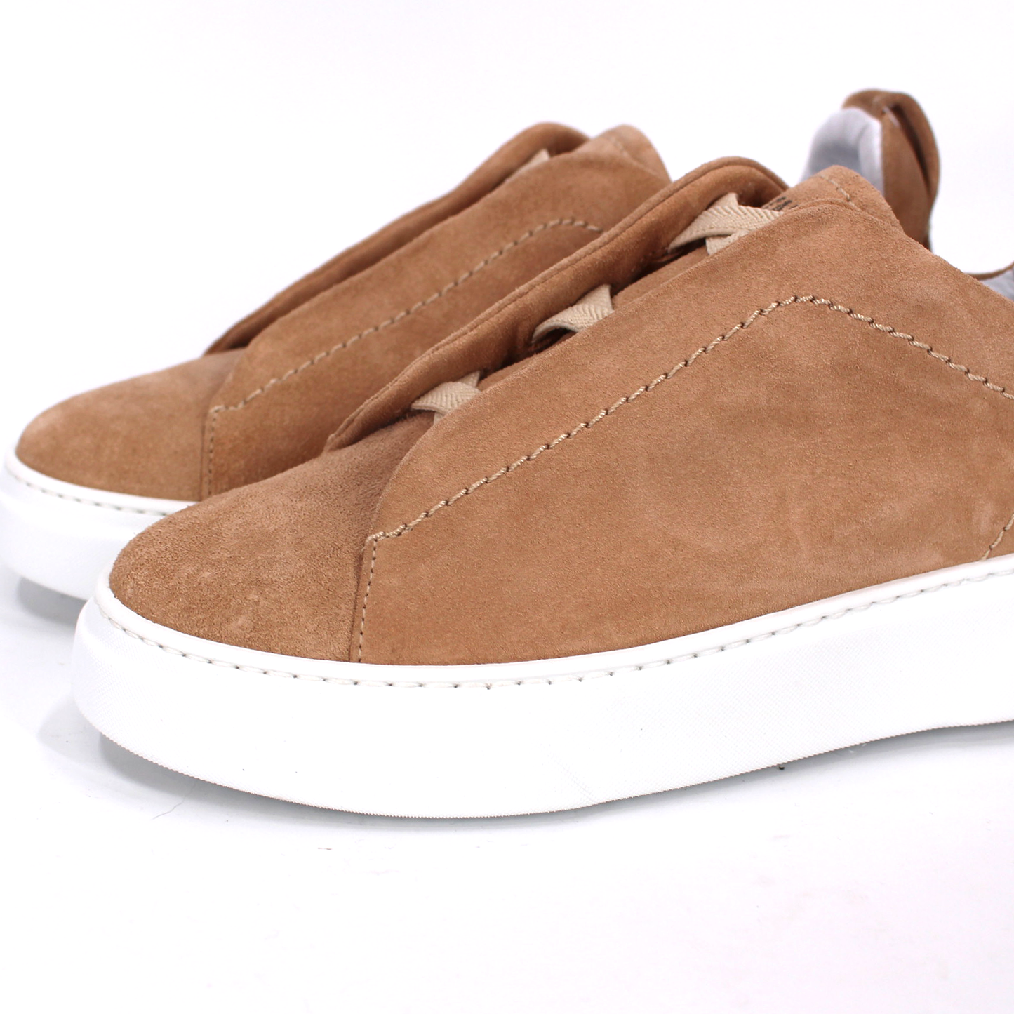 La Canadienne Brera Suede Sneakers