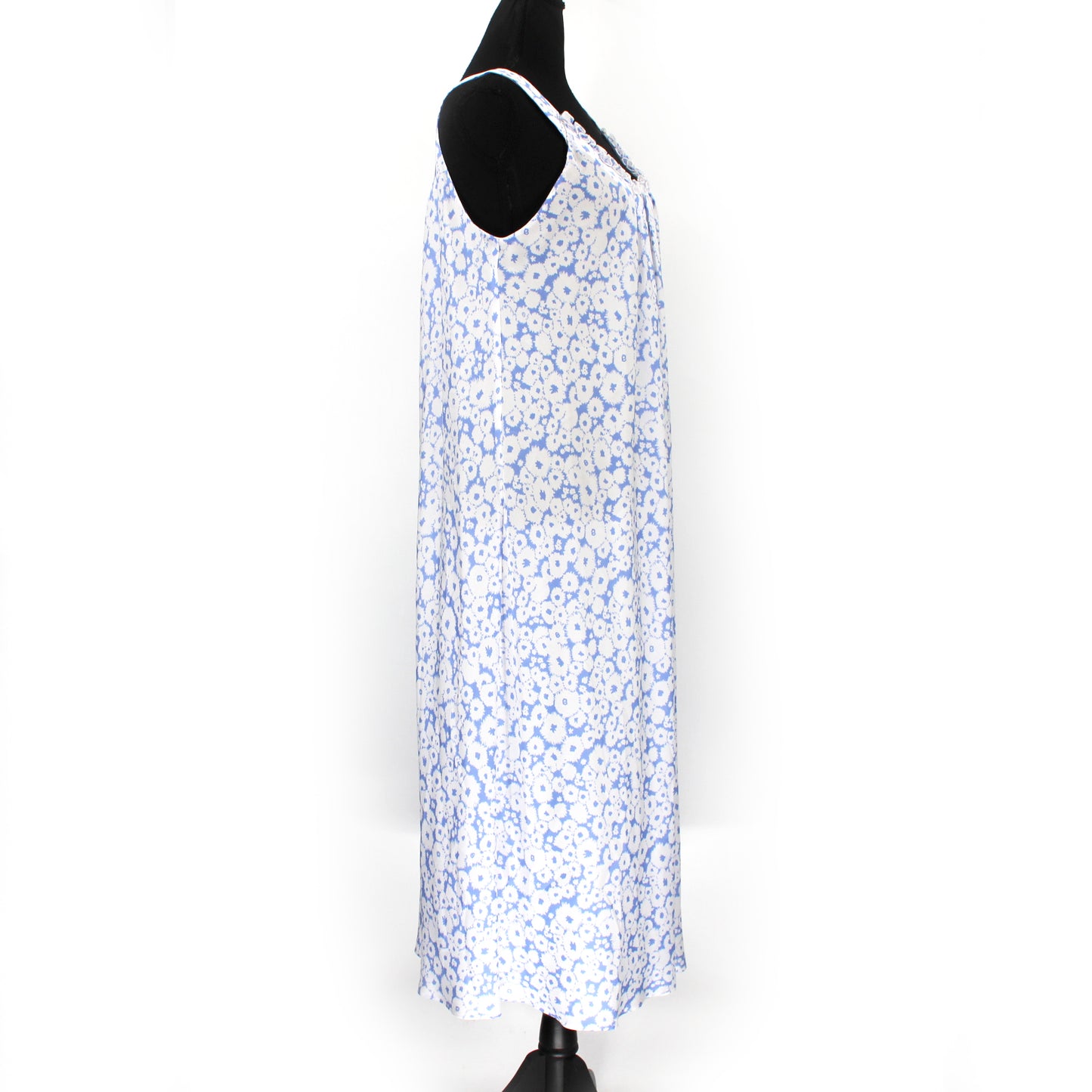 Oscar de la Renta Nightgown Robe