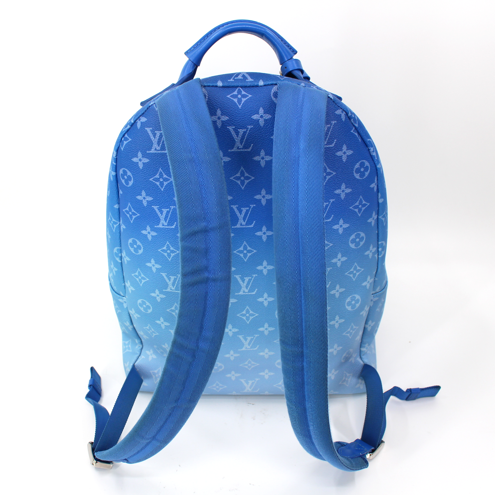 Louis vuitton cloud backpack hotsell
