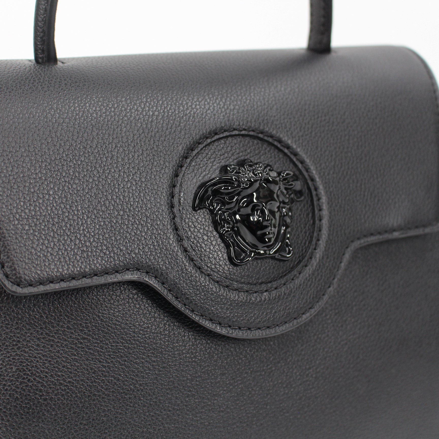 Versace Medusa Head Grained Calf Leather Black 2 Way Handbag – The Closet  New York