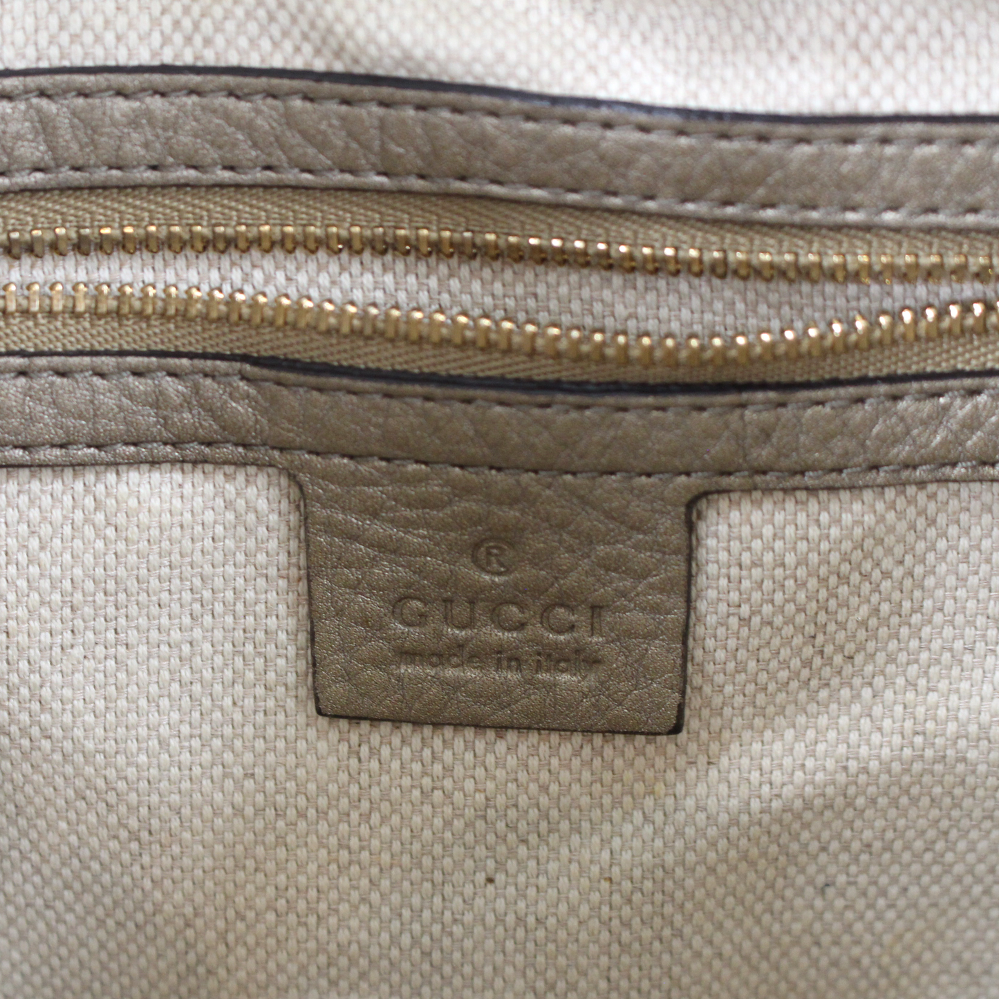 GUCCI Small Soho Gold Tassel Bag