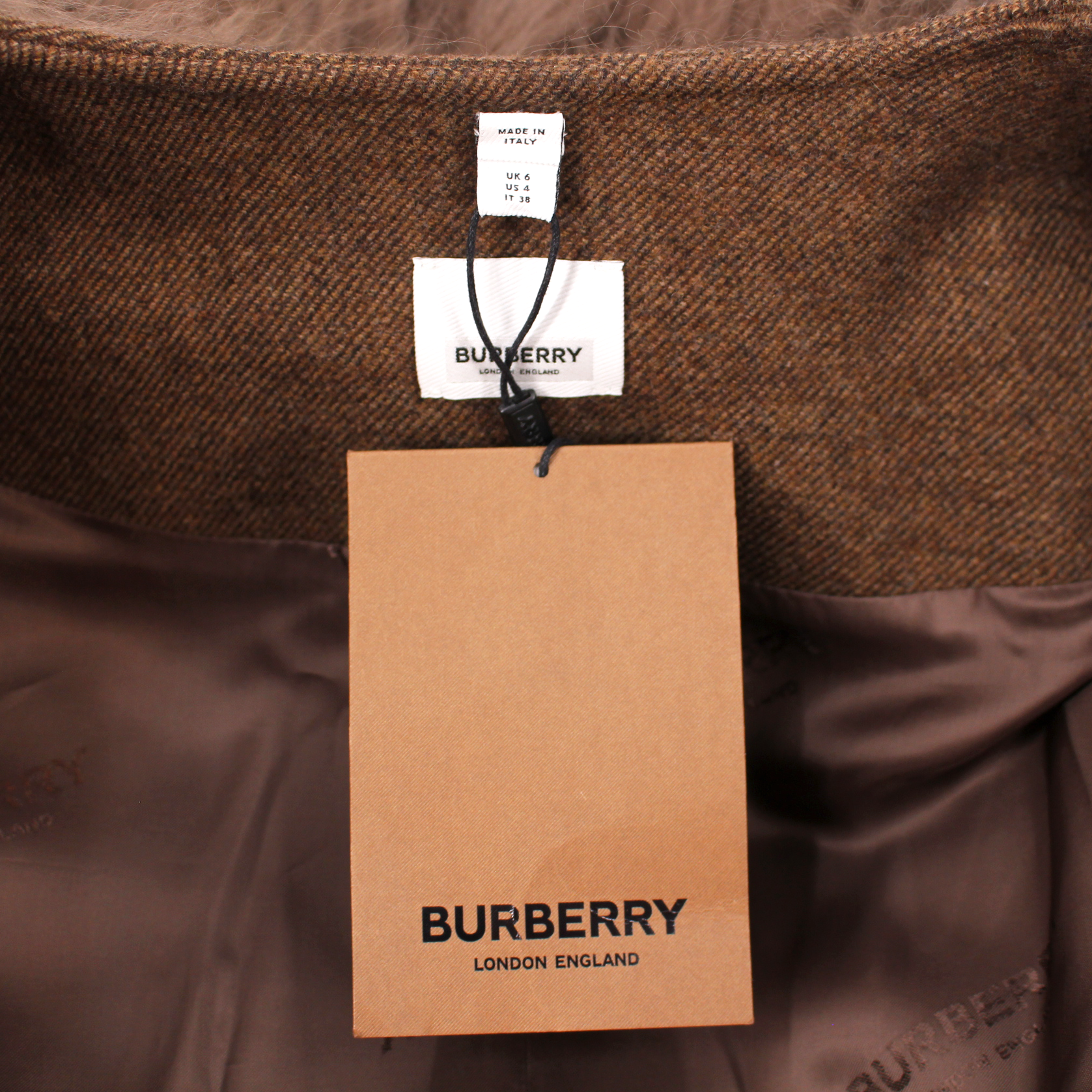 Burberry peru 95 best sale